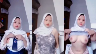 Bokep Indo ABG Masih SMP Toketnya Besar Sekali